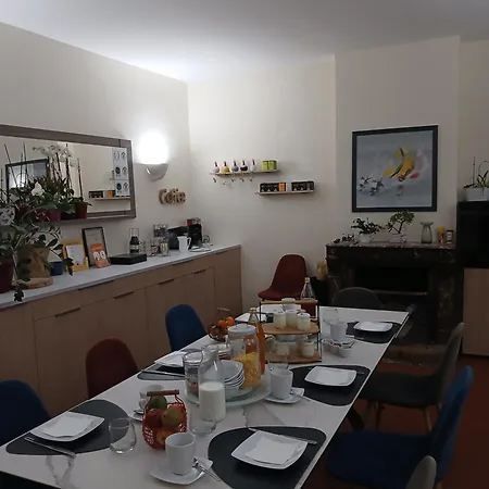 L'havre De Germain ベッド・アンド・ブレックファスト 3*